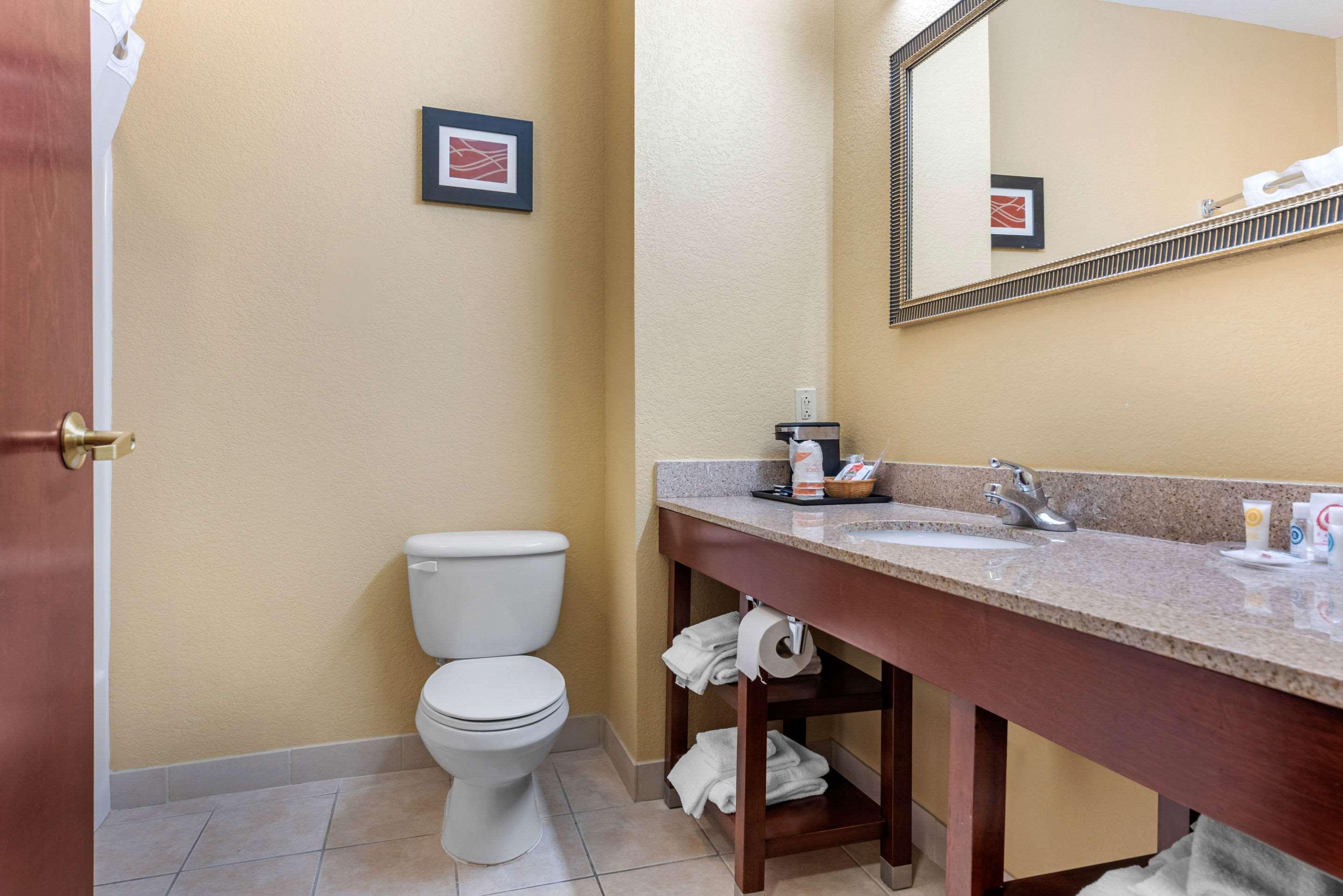 Comfort Suites Findlay Esterno foto