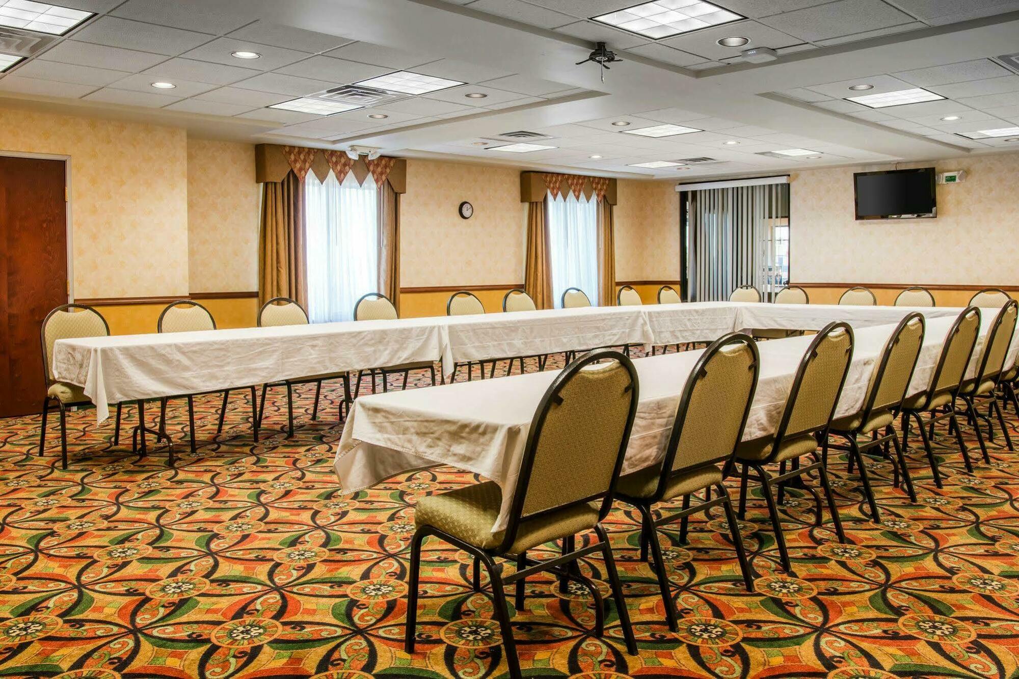 Comfort Suites Findlay Esterno foto